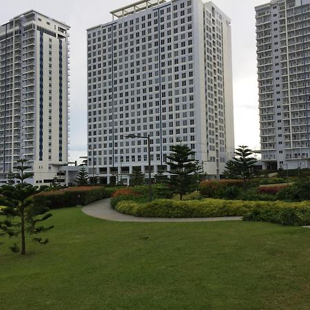 Wind Residence With View Of Taal Lake Tagaytay City Extérieur photo